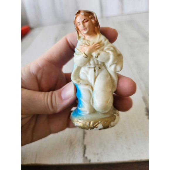 Vintage plastic Virgin Mary nativity village Xmas decor religious - Picture 6 of 8